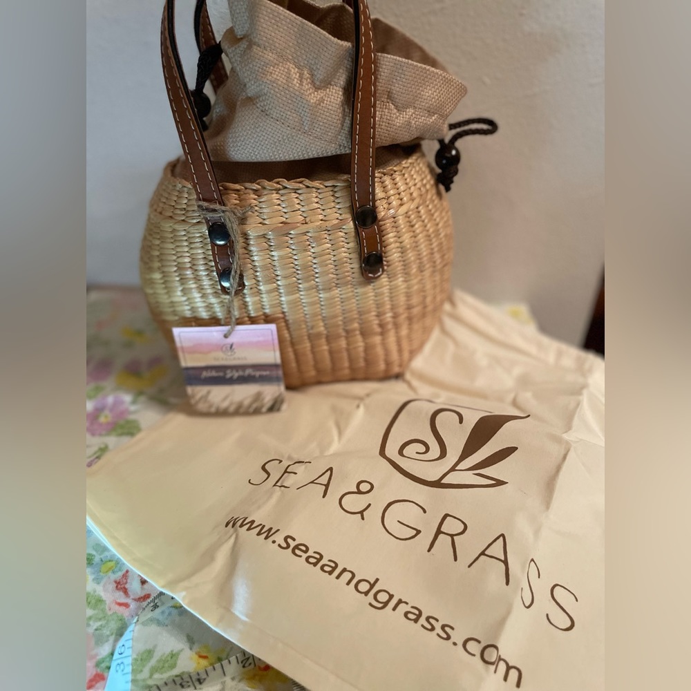 Sawgrass purse